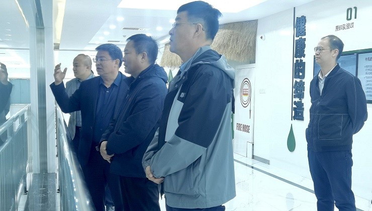 呼伦贝尔农垦集团王金河一行到甘肃农垦庄园牧场考察调研